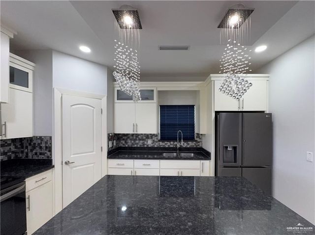 2606 Garman Street, Edinburg, TX 78542