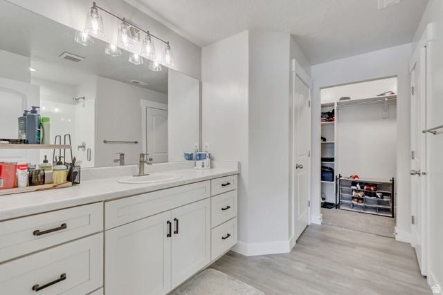 16342 S COUPLER LN, Bluffdale, UT 84065