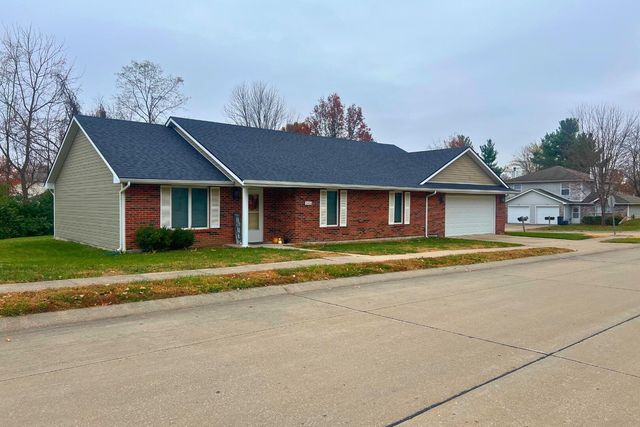 2402 GARDEN DR, Columbia, MO 65202