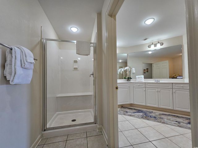 8500 Margate Cir Apt 909, Myrtle Beach, SC 29572