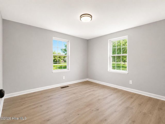 2825 E Old Spring Hope Road, Nashville, NC 27856