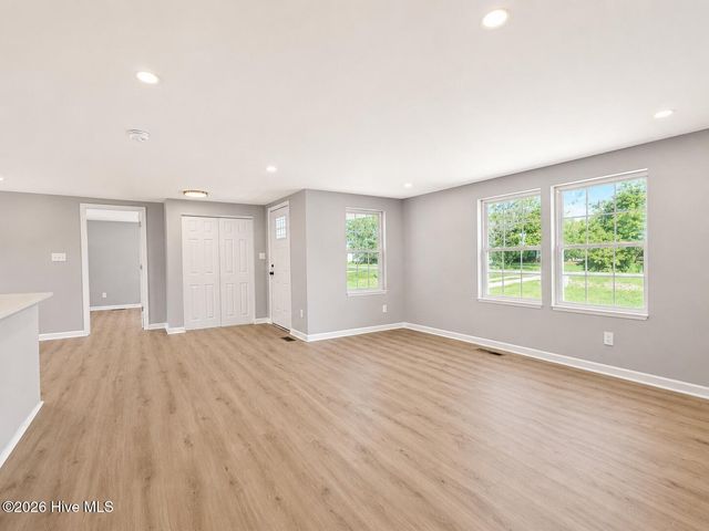 2825 E Old Spring Hope Road, Nashville, NC 27856