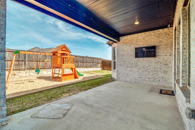 709 Fletcher Drive, Fate, TX 75087