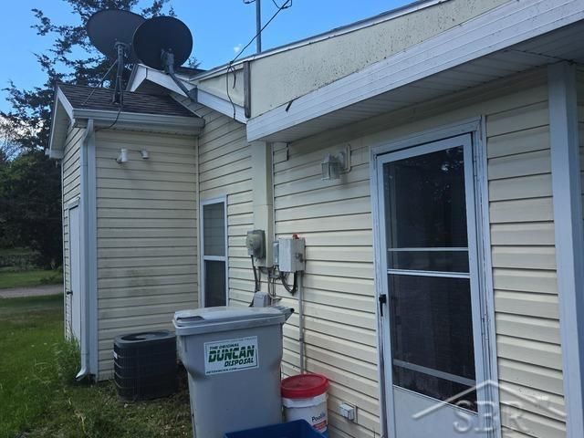 3319 Junior Drive, Pinckney, MI 48169