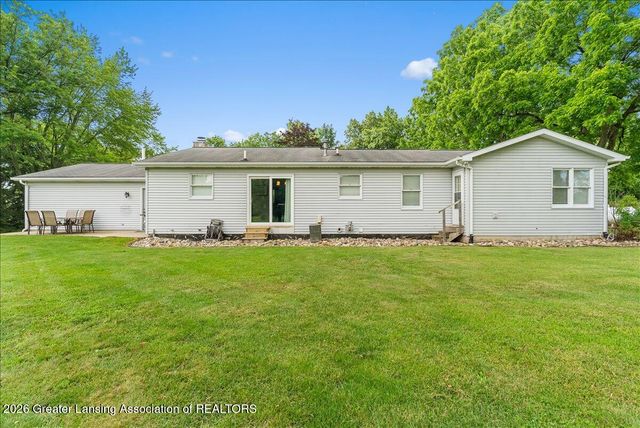 8221 E Parker Road, Laingsburg, MI 48848
