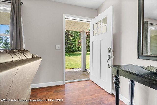 8221 E Parker Road, Laingsburg, MI 48848