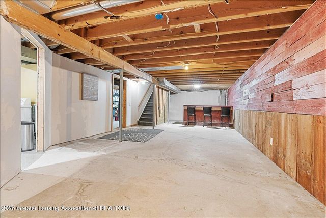 8221 E Parker Road, Laingsburg, MI 48848