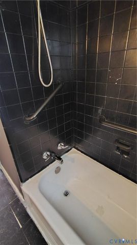 707 Hamilton Ave, Colonial Heights, VA 23834