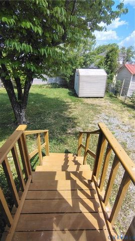 707 Hamilton Ave, Colonial Heights, VA 23834