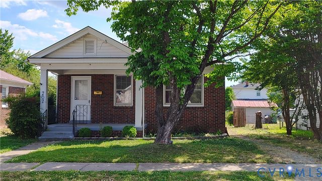 707 Hamilton Ave, Colonial Heights, VA 23834