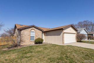 425 Eagle Terrace Drive, O'fallon, IL 62269