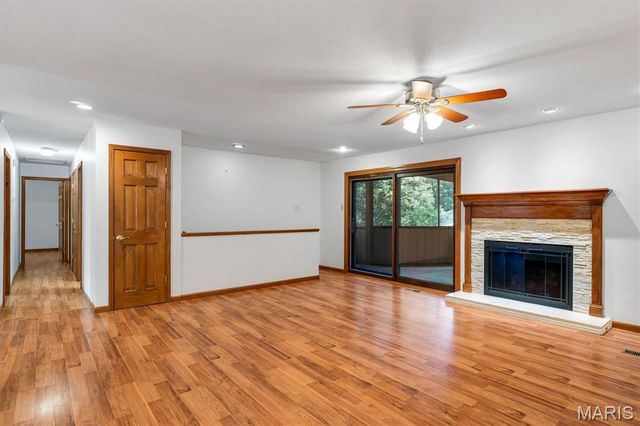 605 Forrester Drive, Ballwin, MO 63011