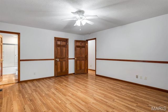 605 Forrester Drive, Ballwin, MO 63011