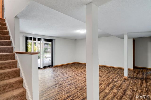 605 Forrester Drive, Ballwin, MO 63011