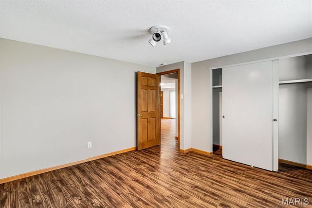 605 Forrester Drive, Ballwin, MO 63011