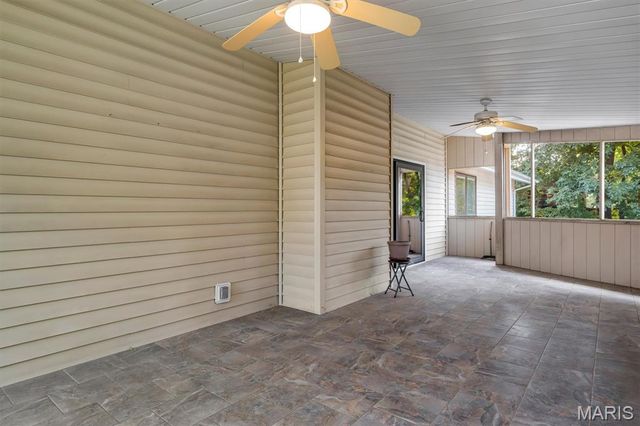 605 Forrester Drive, Ballwin, MO 63011