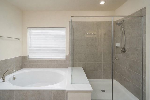 13202 Anchor Isle Court, La Marque, TX 77568