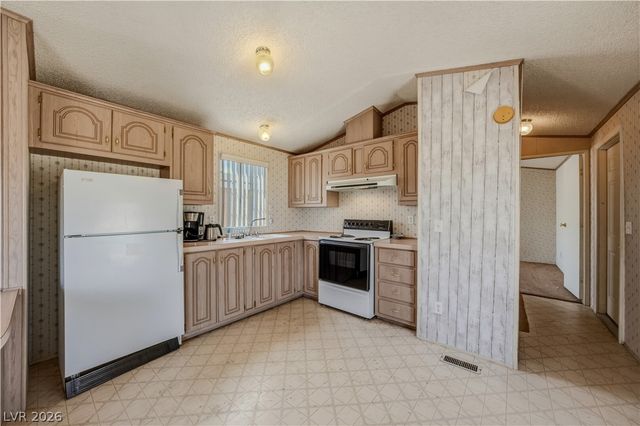 1320 Piltz Road, Pahrump, NV 89060
