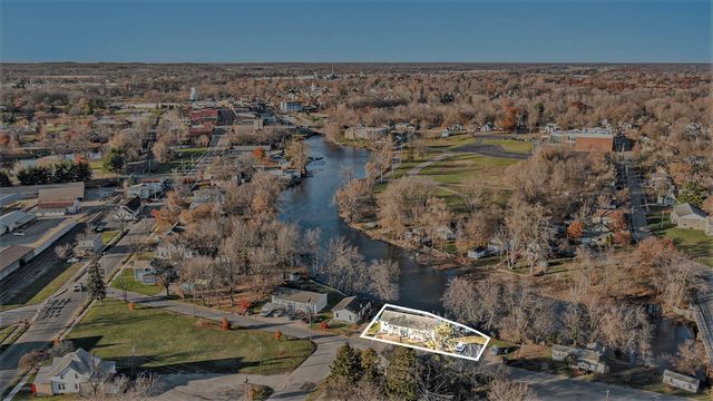 500 River Street, Three Rivers, MI 49093