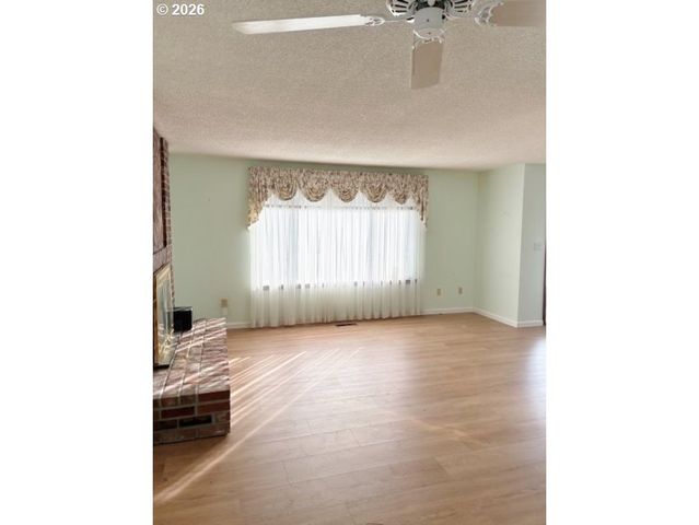 4297 Sw RUNNION Ct, Pendleton, OR 97801