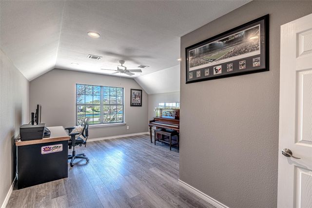 17631 Huffmeister Road, Cypress, TX 77429