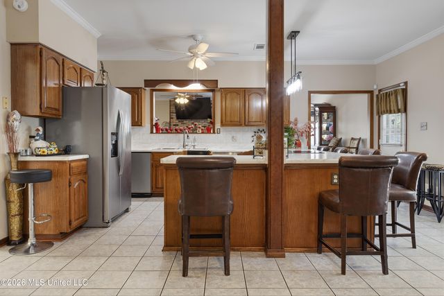 918 N Country Club Lane, Biloxi, MS 39532
