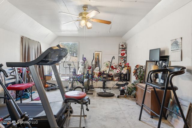 918 N Country Club Lane, Biloxi, MS 39532