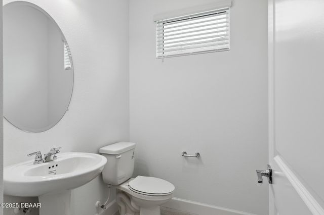 600 Hang Loose Way, Daytona Beach, FL 32124