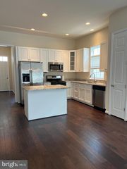 5716 SPRING ARBOR CIR, Fredericksburg, VA 22407