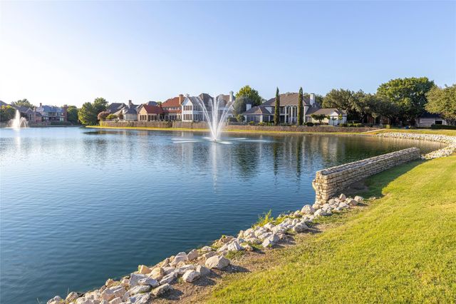 17431 Woods Edge Drive, Dallas, TX 75287