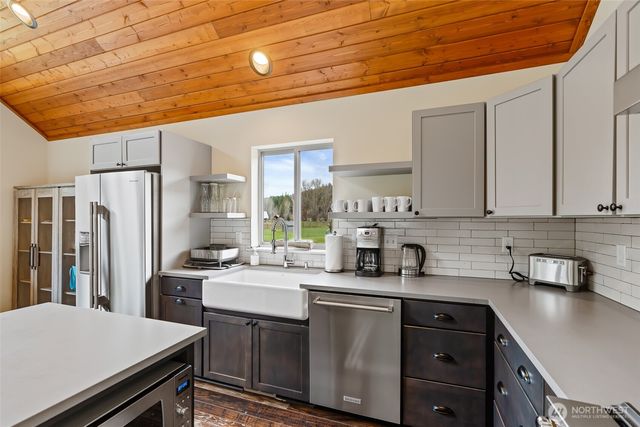 161 Middle Fork Lane, Cle Elum, WA 98922
