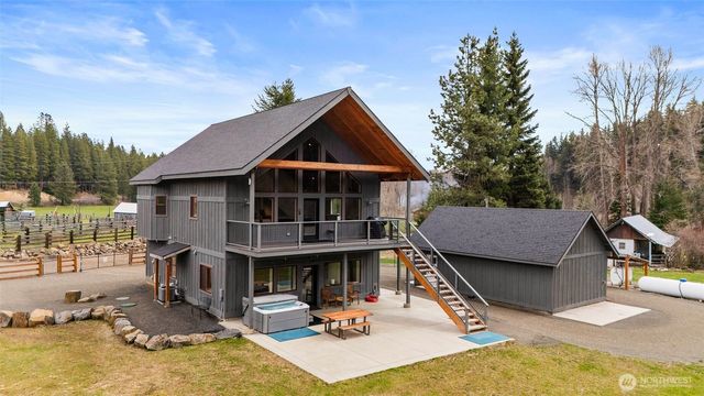 161 Middle Fork Lane, Cle Elum, WA 98922