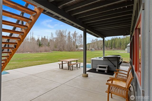 161 Middle Fork Lane, Cle Elum, WA 98922