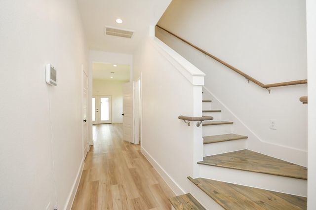 9240 Culver Street A, Houston, TX 77051