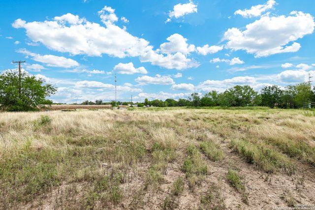 2 Golden Ave, San Antonio, TX 78211