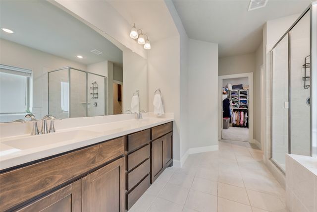 2244 Drake Street, Fort Worth, TX 76008