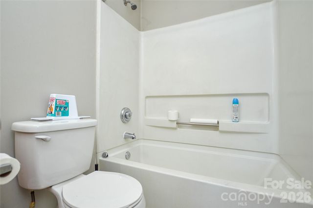 9709 Campus Walk Lane A, Charlotte, NC 28262
