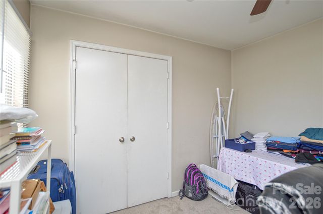 9709 Campus Walk Lane A, Charlotte, NC 28262