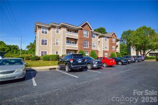 9709 Campus Walk Lane A, Charlotte, NC 28262
