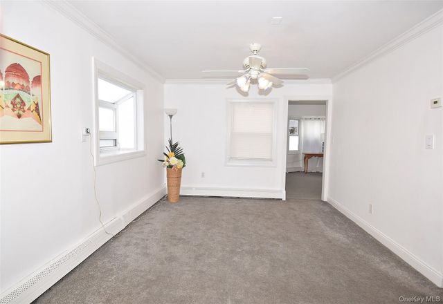 87 Parkside Drive N, Levittown, NY 11756