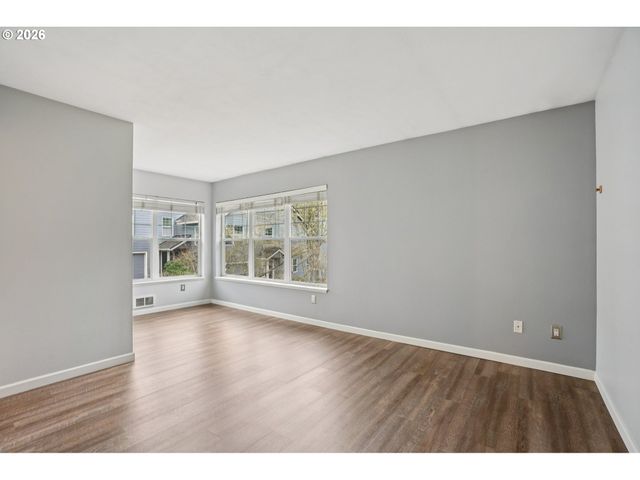 9619 Nw MILLER HILL Dr, Portland, OR 97229