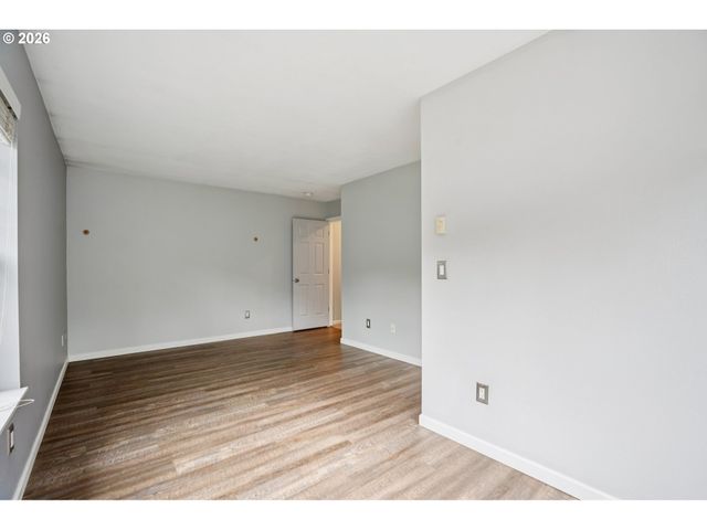 9619 Nw MILLER HILL Dr, Portland, OR 97229