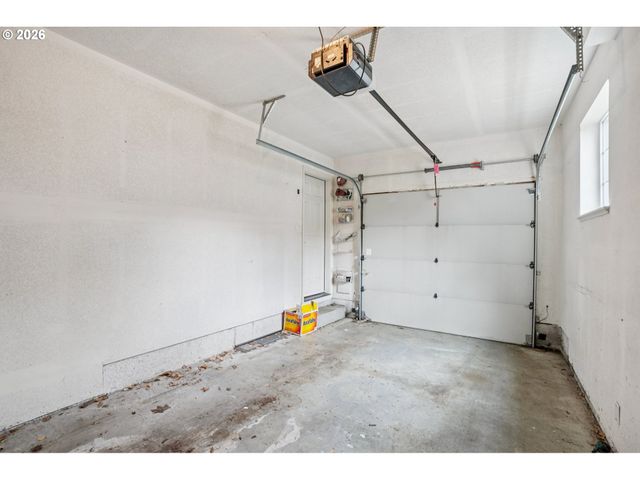 9619 Nw MILLER HILL Dr, Portland, OR 97229