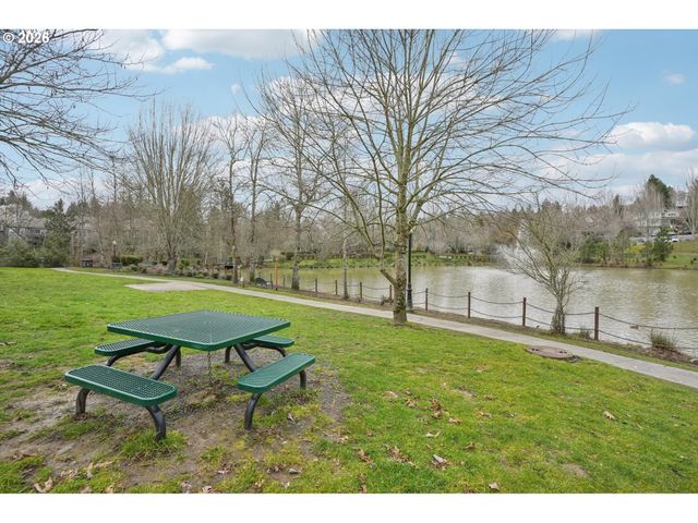 9619 Nw MILLER HILL Dr, Portland, OR 97229