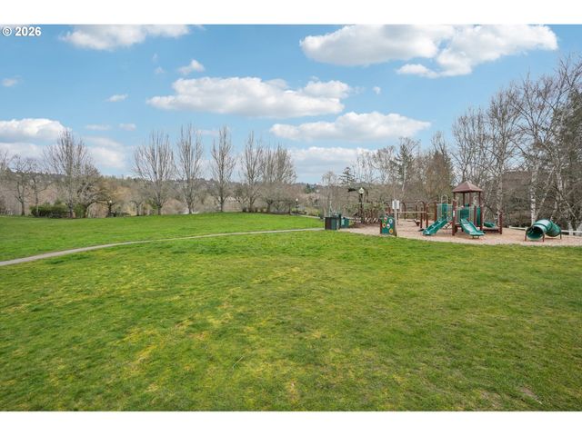 9619 Nw MILLER HILL Dr, Portland, OR 97229