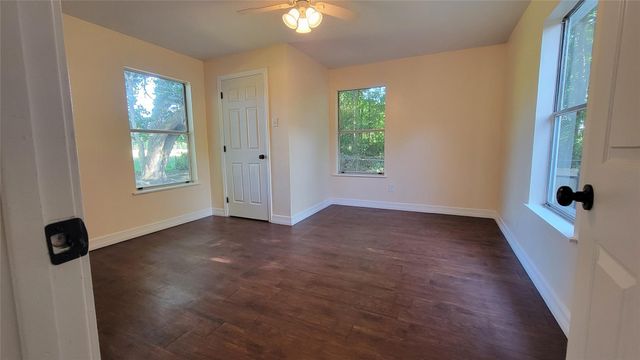 3 Lovers Lane 1409, Dayton, TX 77535