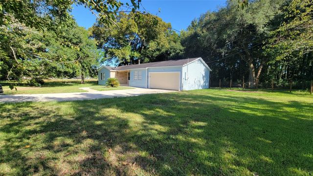 3 Lovers Lane 1409, Dayton, TX 77535