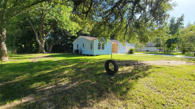 3 Lovers Lane 1409, Dayton, TX 77535