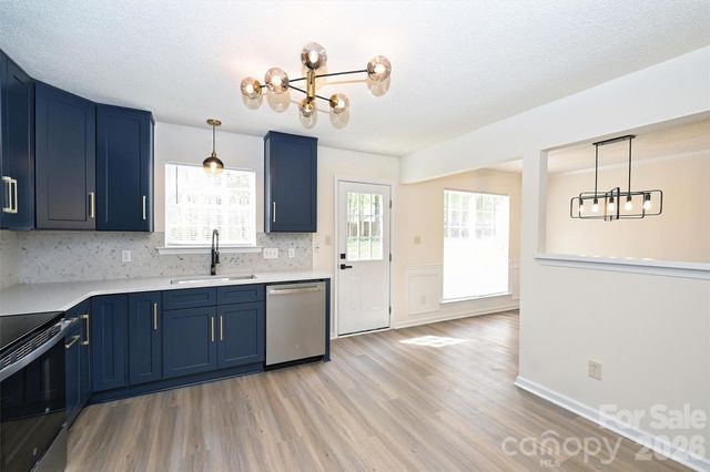 11118 Gold Pan Road, Charlotte, NC 28215