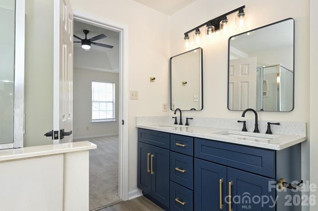 11118 Gold Pan Road, Charlotte, NC 28215